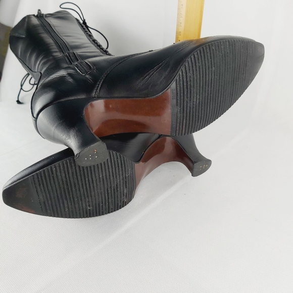 Vintage retro black laced lace up heeled leather boots - Picture 11 of 14